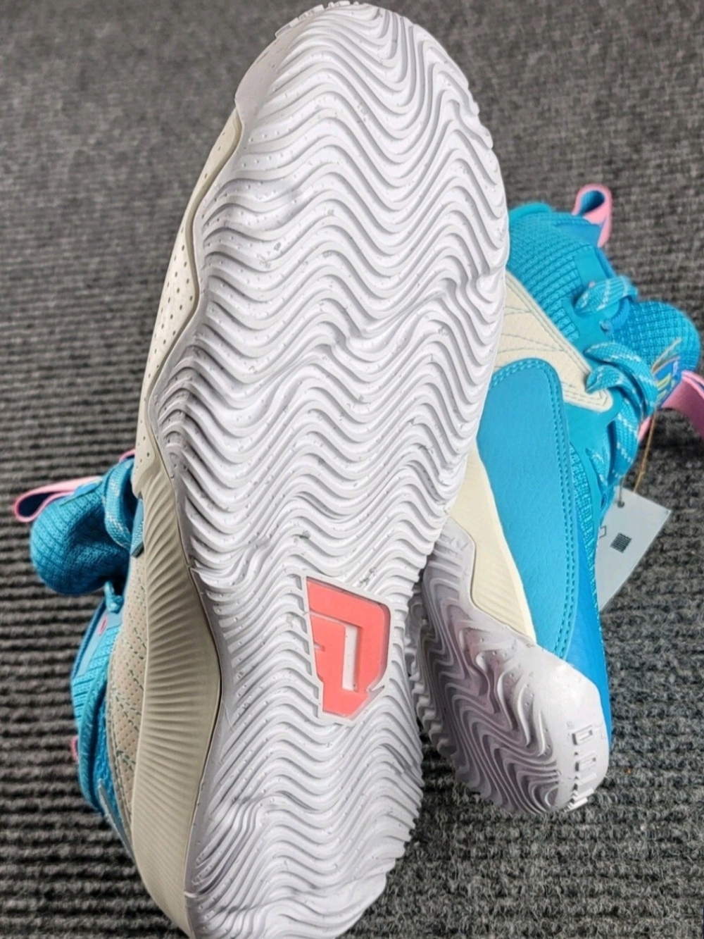 adidas Dame Certified EXTPLY 2.0 Signal Cyan Mid Sneakers NWT Size 8.5 - Picture 7 of 9